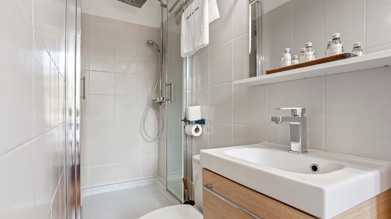 Photo of Bathroom in Saint-Aygulf