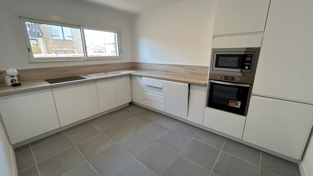 Photo of Kitchen in Berre-l'Etang