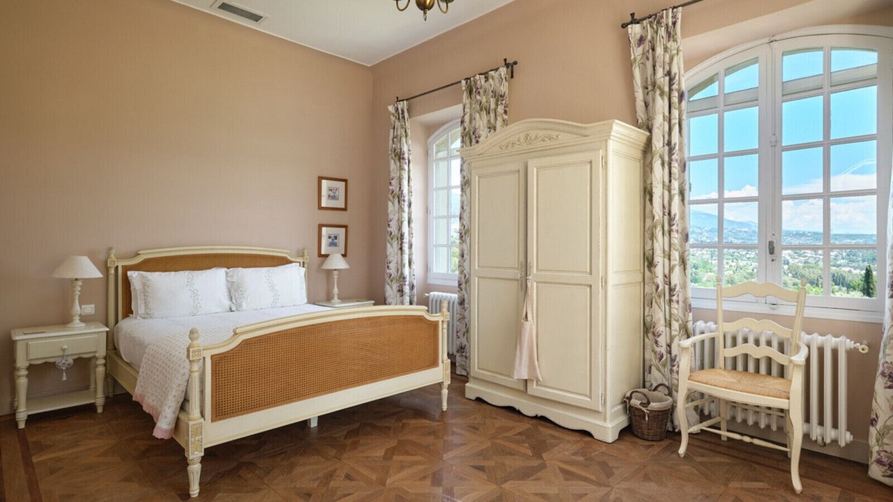 Photo of Bedroom in Saint-Jacques