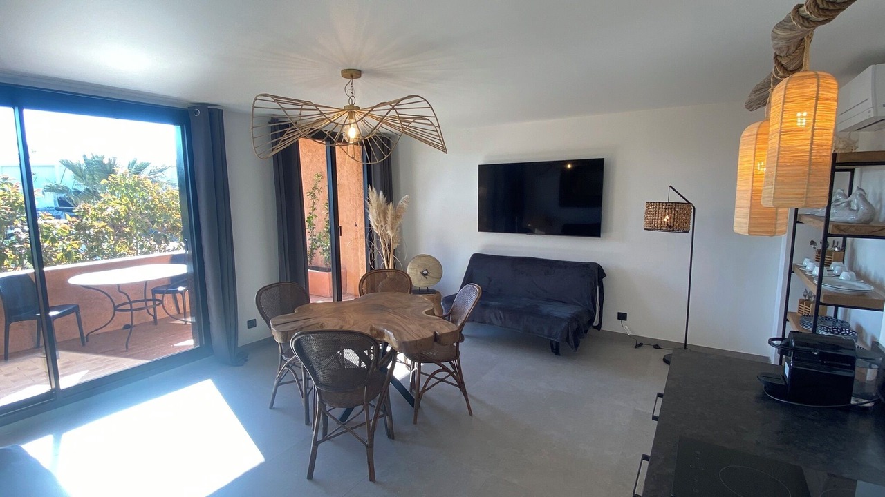 Photo of Livingroom in Port Cogolin