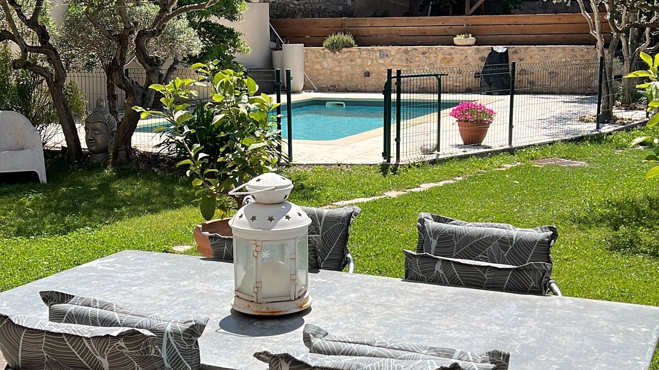 Photo of Outdoor in Noves