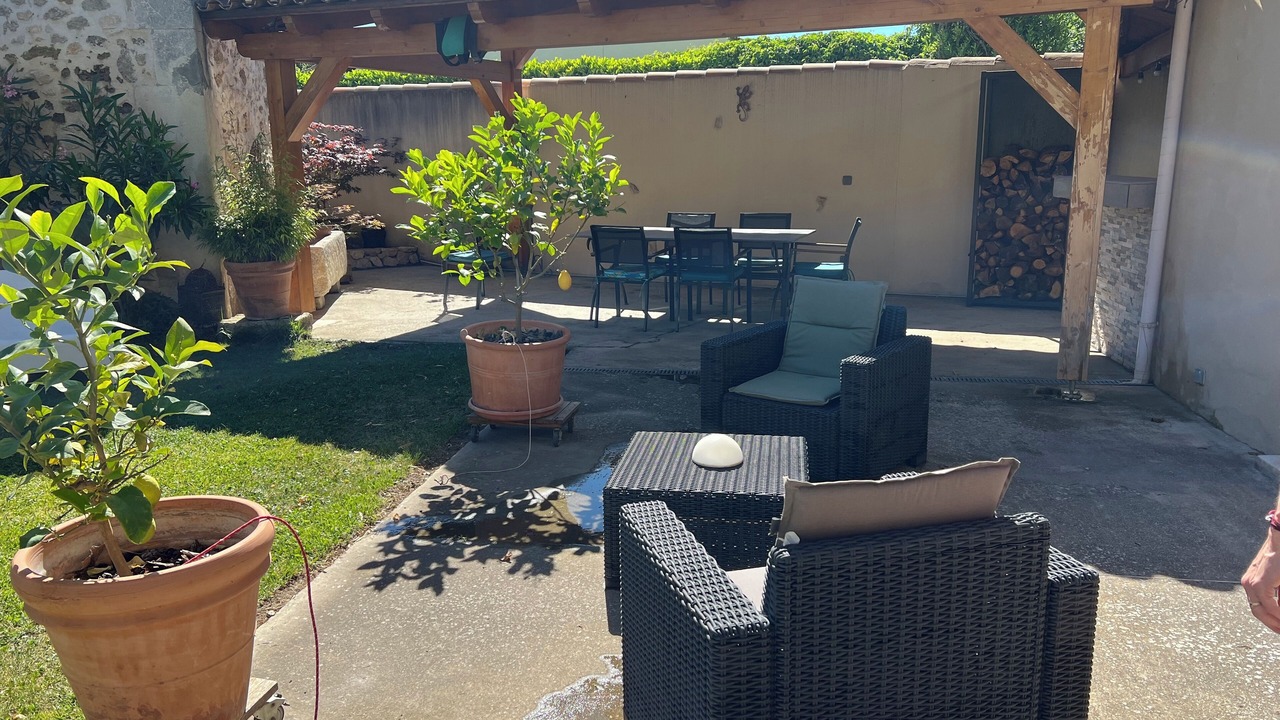 Photo of Outdoor in Noves
