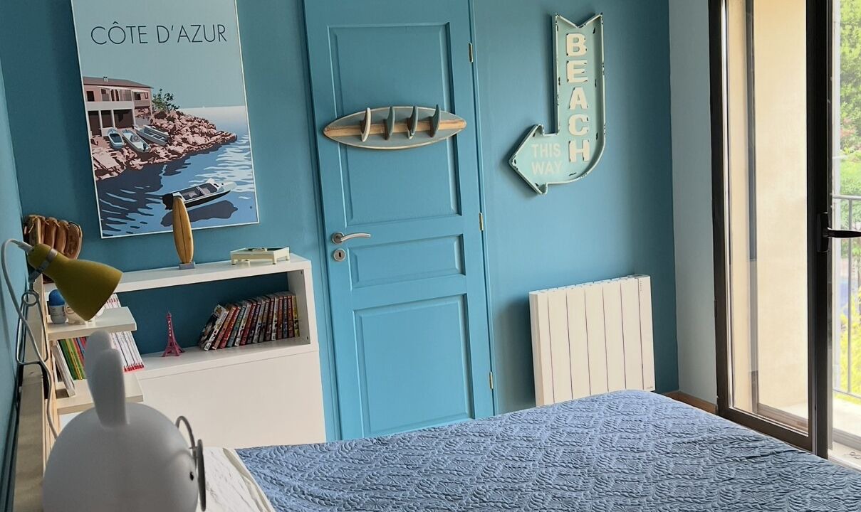 Photo of Bedroom in Noves