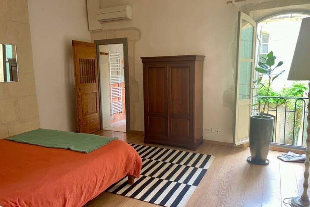 Photo of Bedroom in Arles City Centre