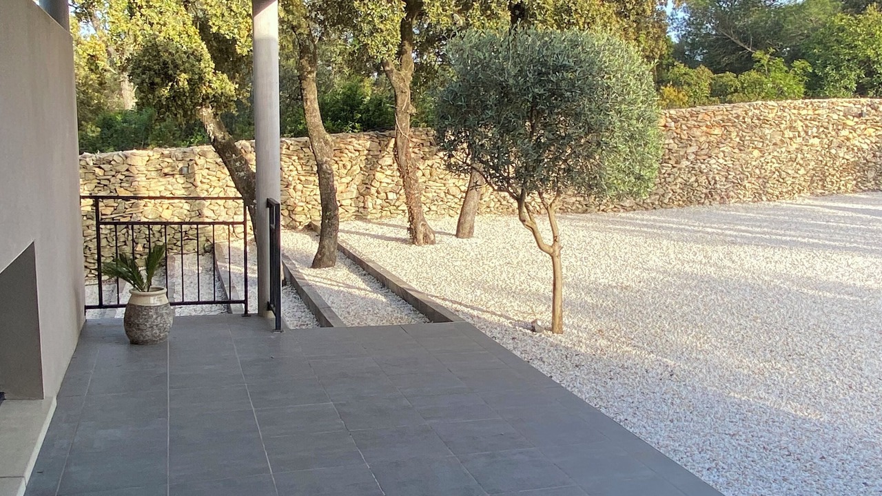 Photo of Patio Balcony in Caremeau