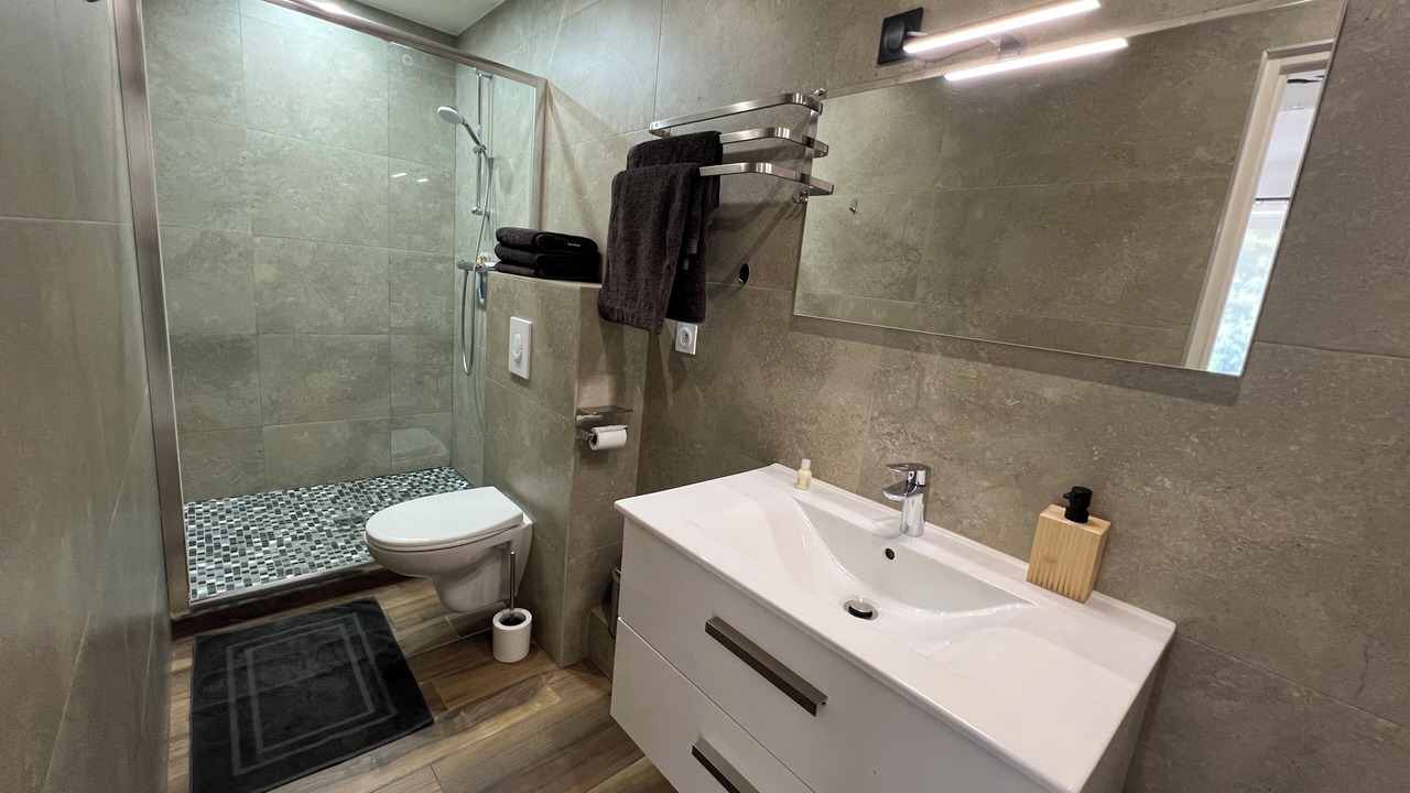 Photo of Bathroom in La Trinite