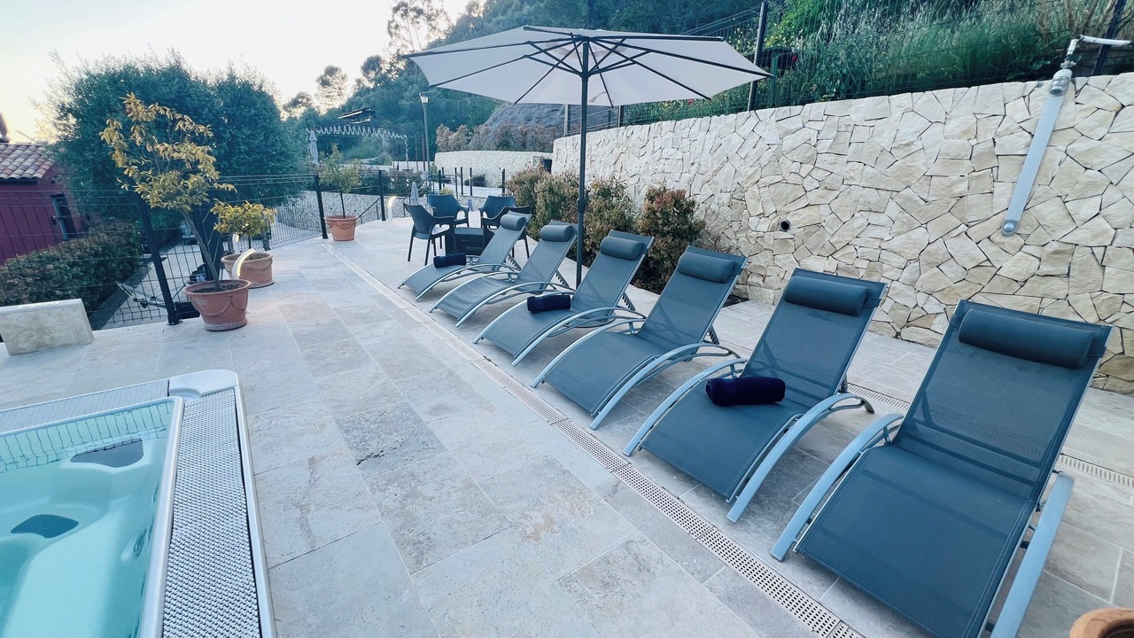 Photo of Patio Balcony in La Trinite