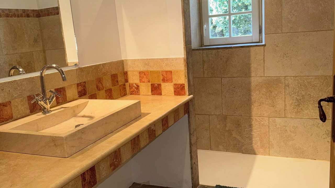 Photo of Bathroom in Bonnieux