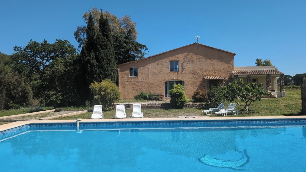 Photo of Outdoor in Le Mitan