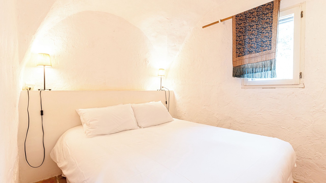 Photo of Bedroom in Chateauneuf-Villevieille
