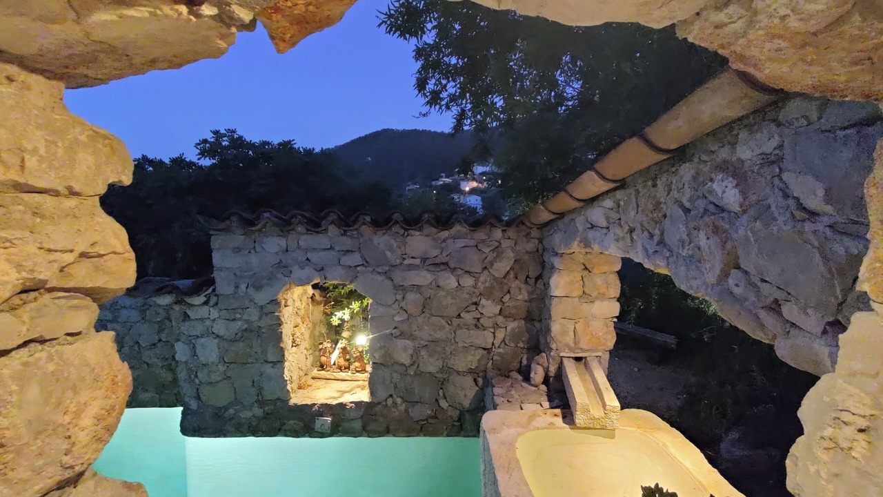Photo of Outdoor in Chateauneuf-Villevieille