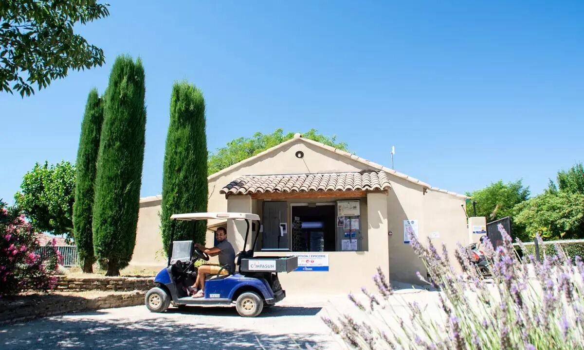 Photo of Outdoor in Cabrieres-dʼAigues