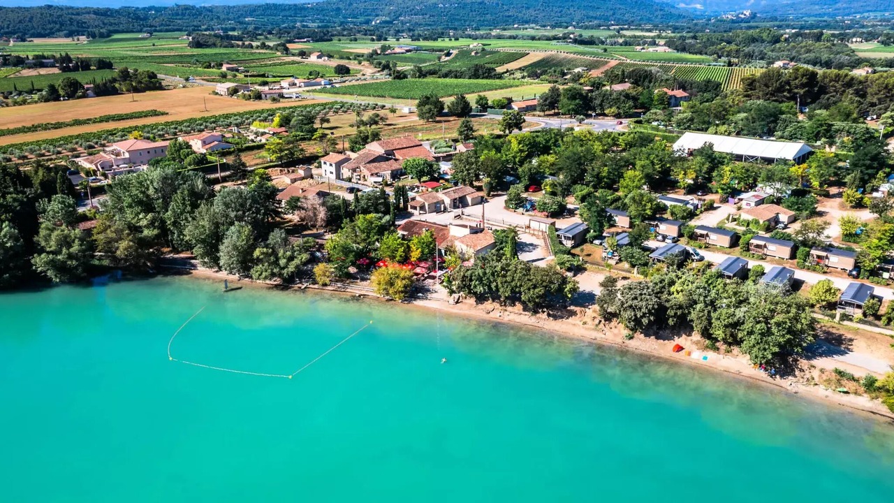Photo of Outdoor in Cabrieres-dʼAigues