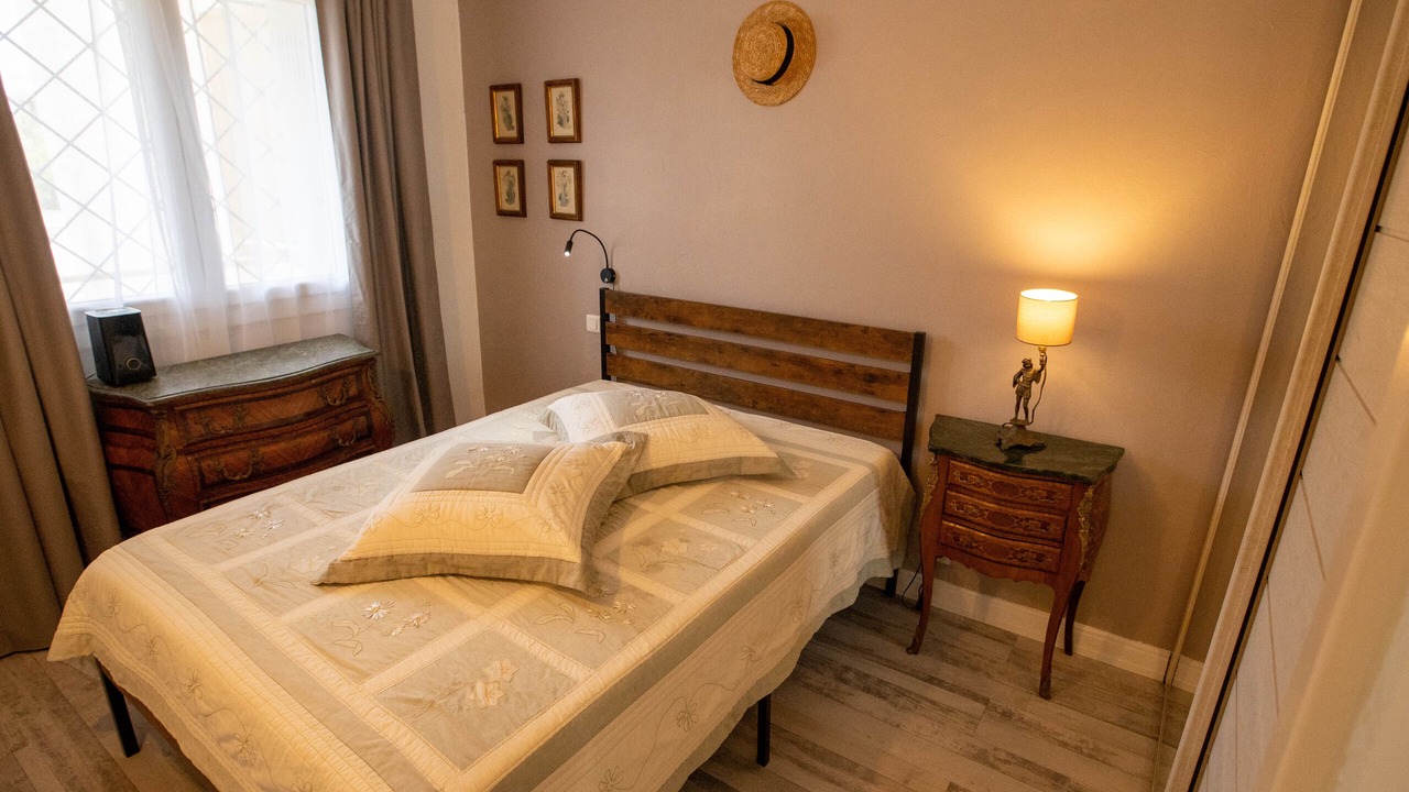 Photo of Bedroom in Carnot