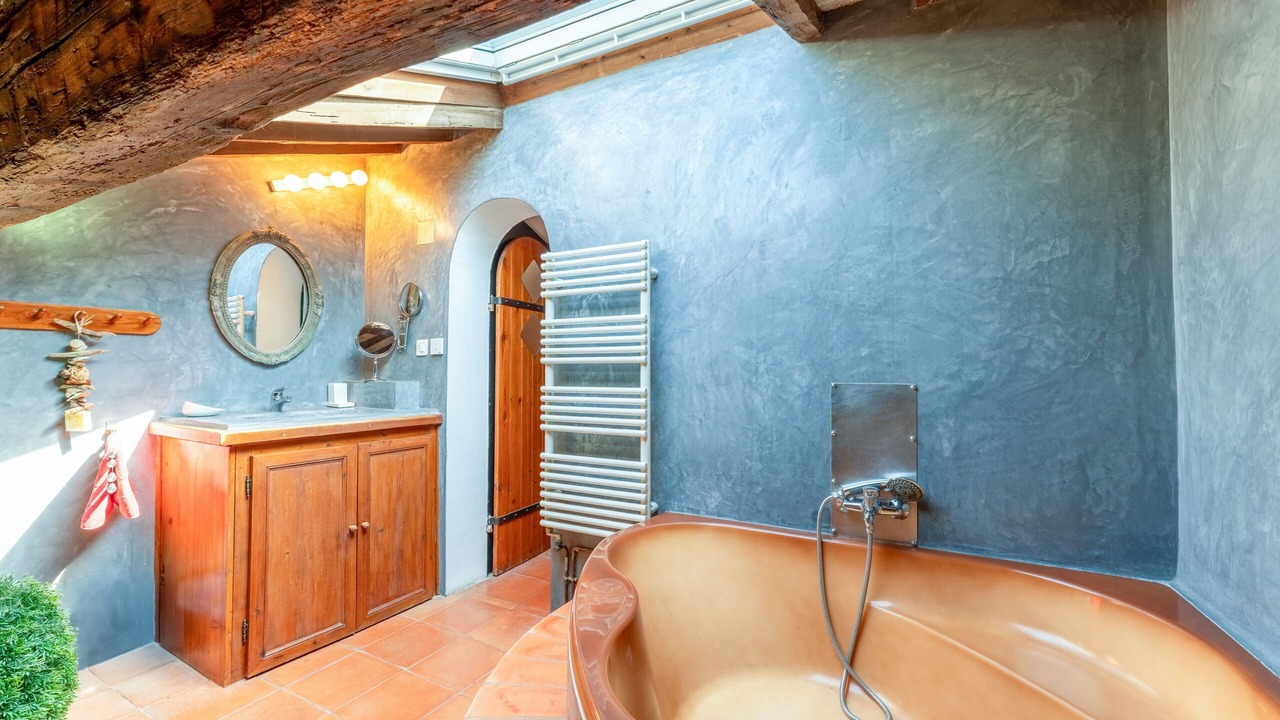 Photo of Bathroom in Aigues-Mortes