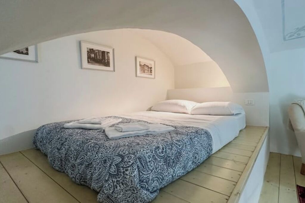 Photo of Bedroom in Vanchiglia