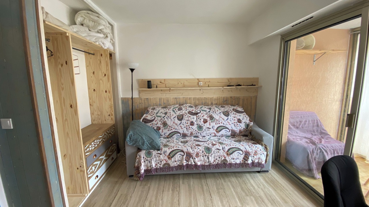 Photo of Bedroom in California - Pezou