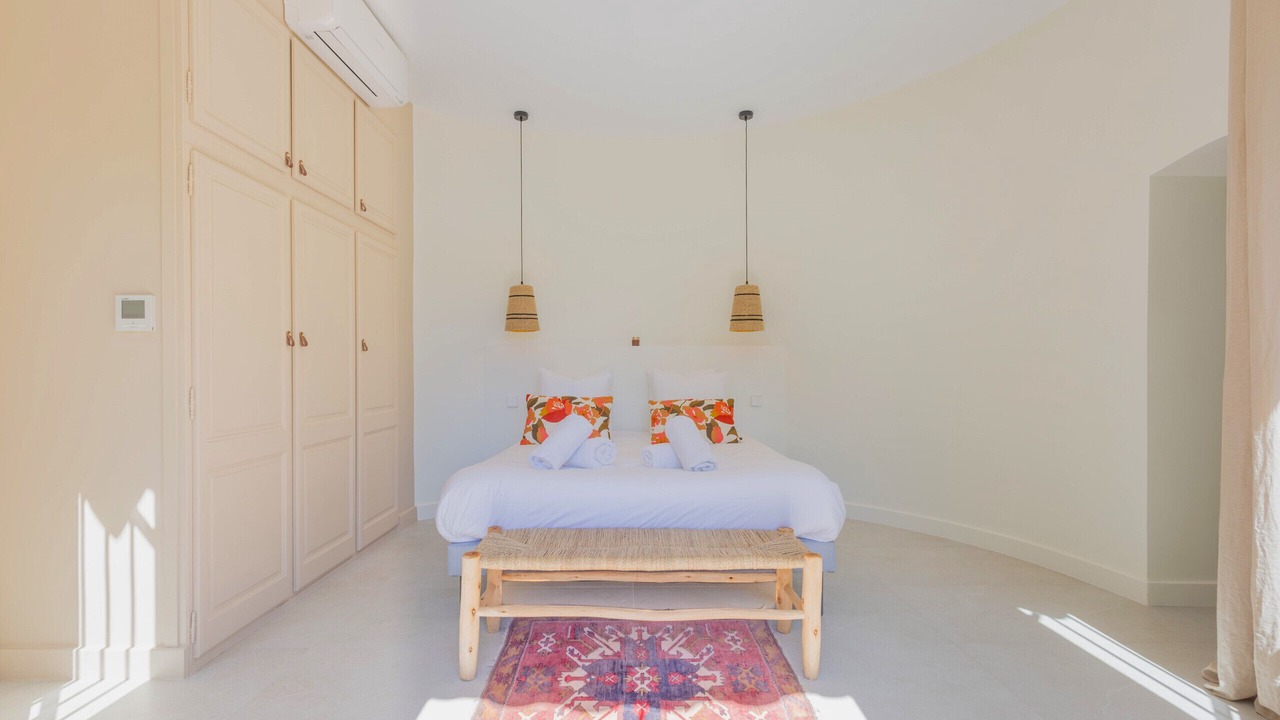 Photo of Bedroom in Guerrevieille