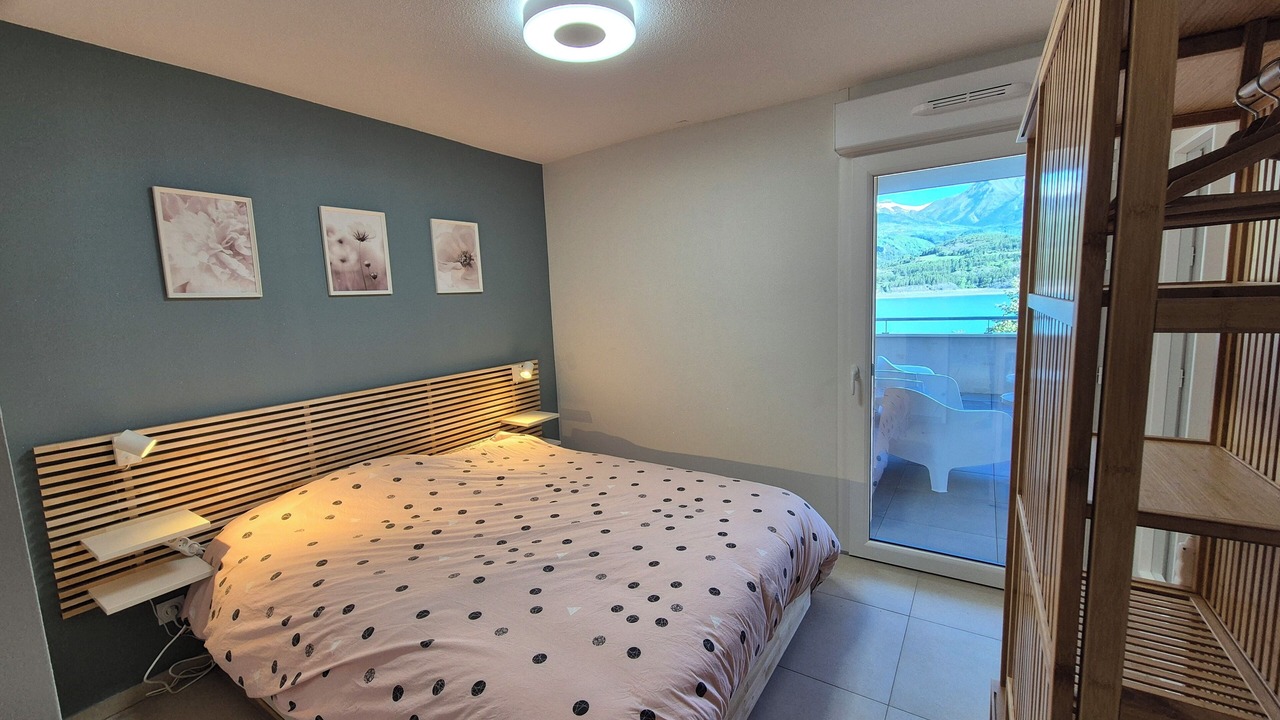 Photo of Bedroom in Savines-le-Lac