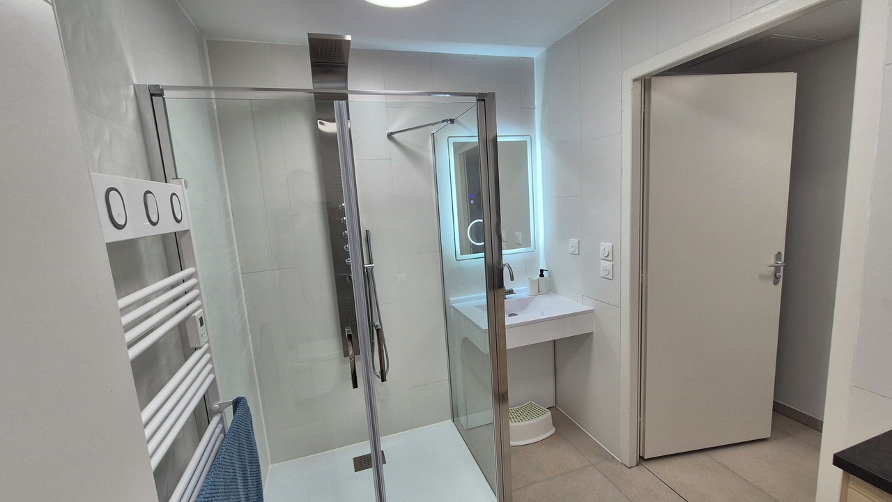 Photo of Bathroom in Savines-le-Lac