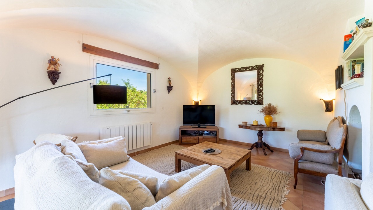 Photo of Livingroom in Eygalieres
