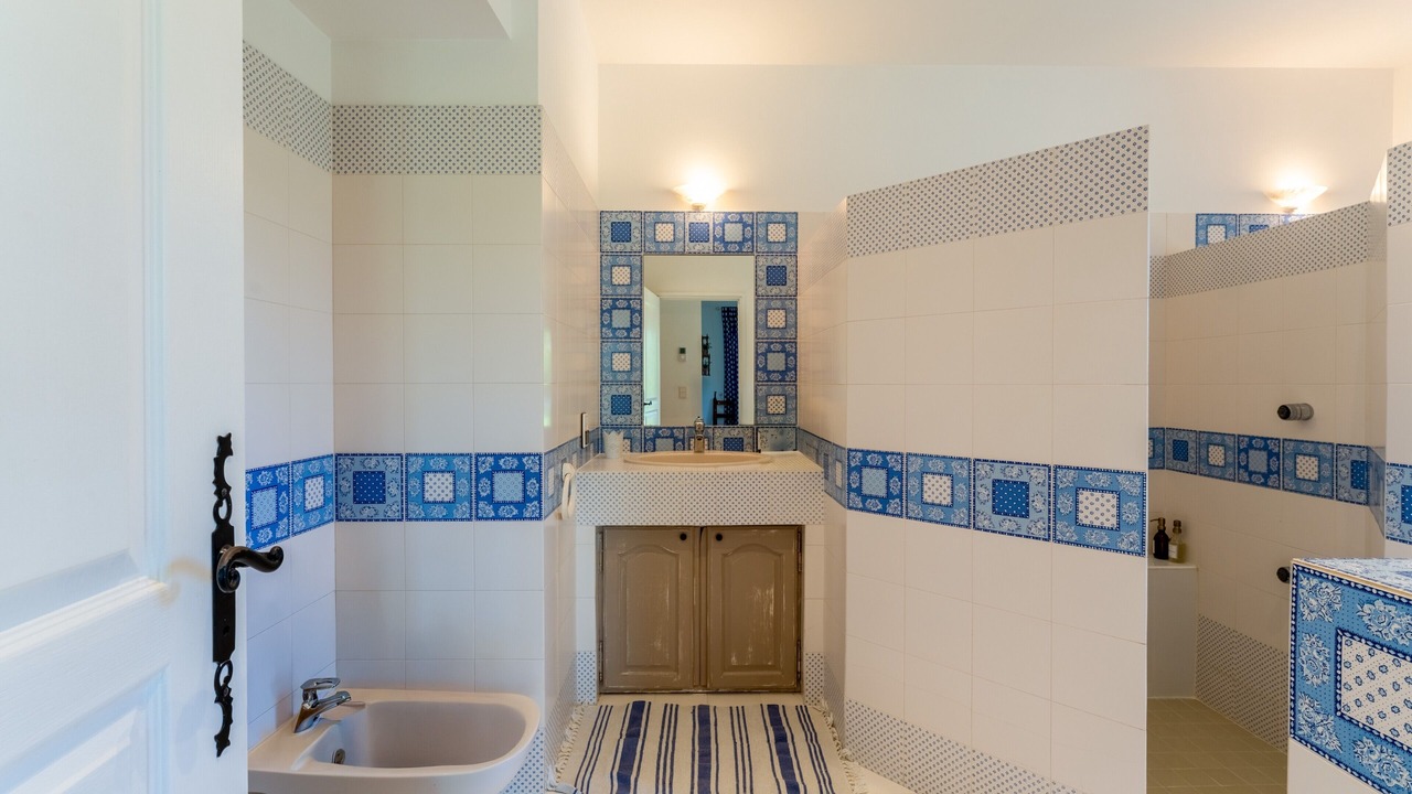 Photo of Bathroom in Eygalieres