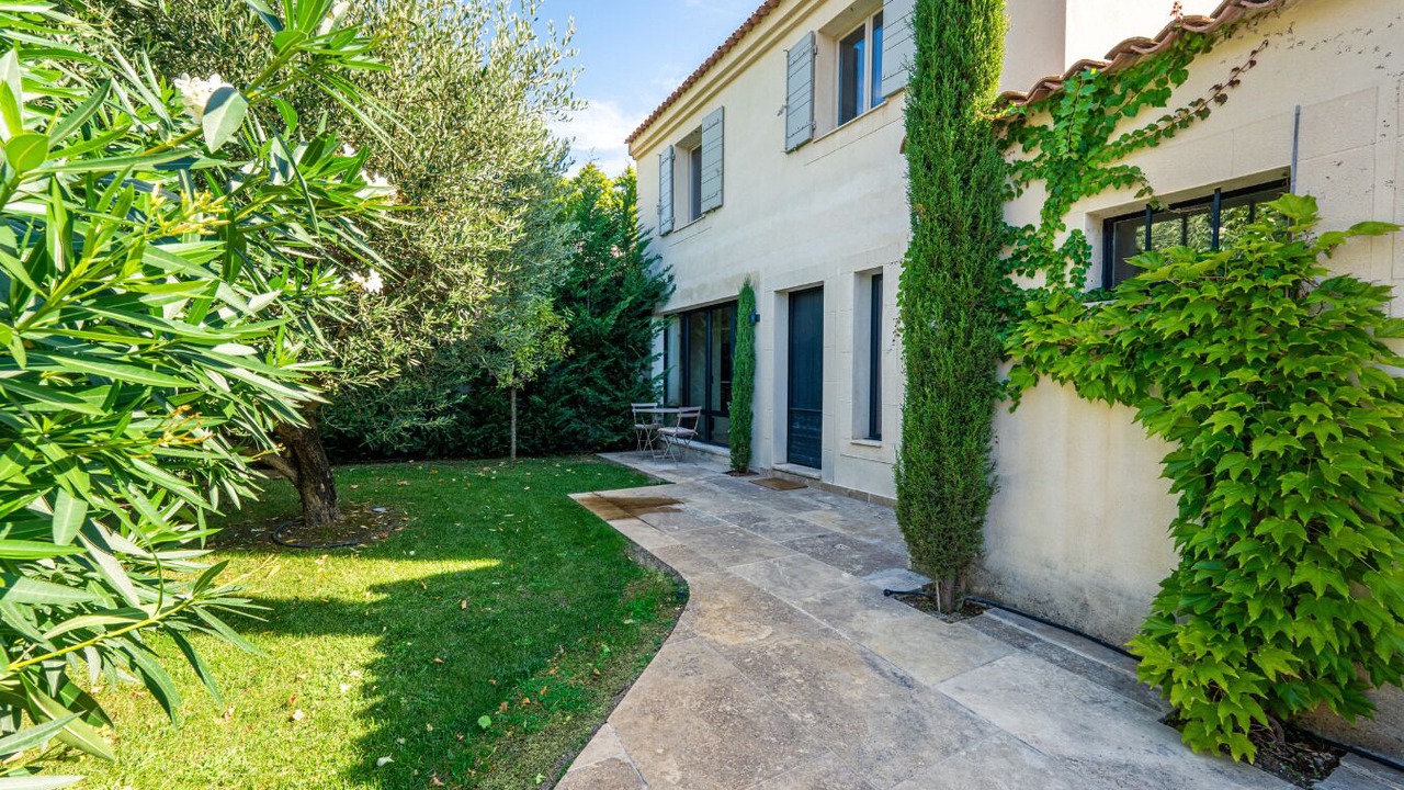Photo of Patio Balcony in Maussane