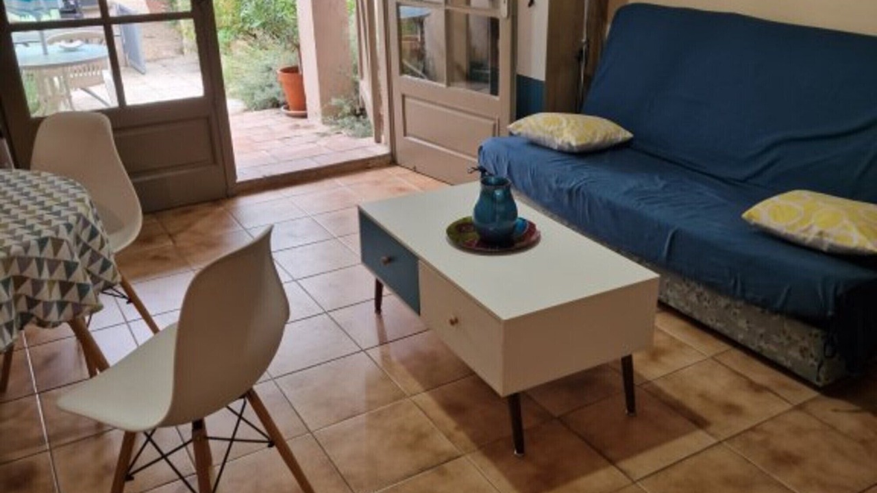 Photo of Livingroom in Mouries