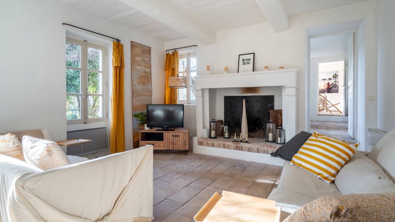 Photo of Livingroom in Boulbon
