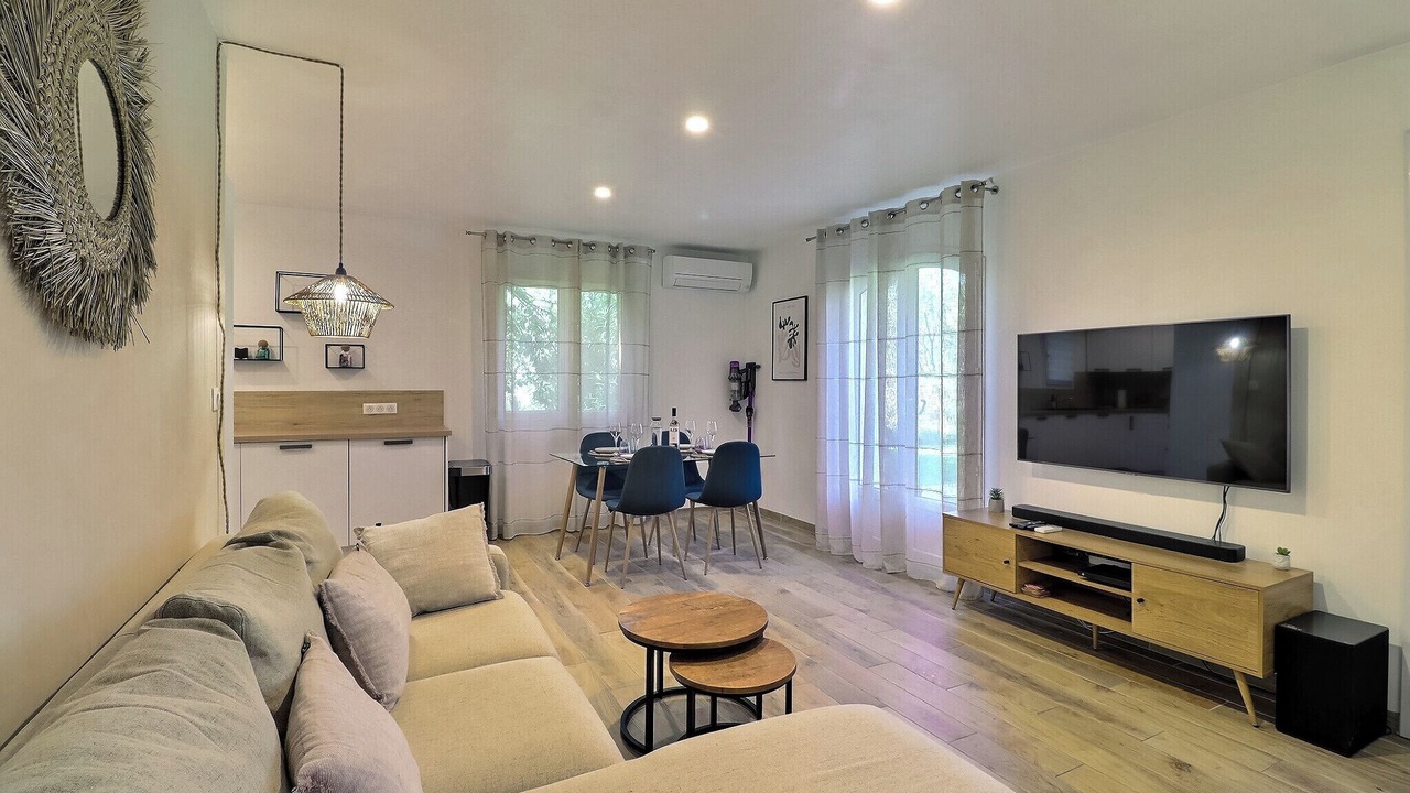 Photo of Livingroom in Ventabren