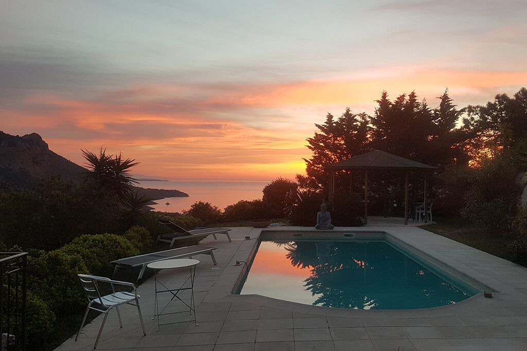 Photo of Outdoor in Antheor