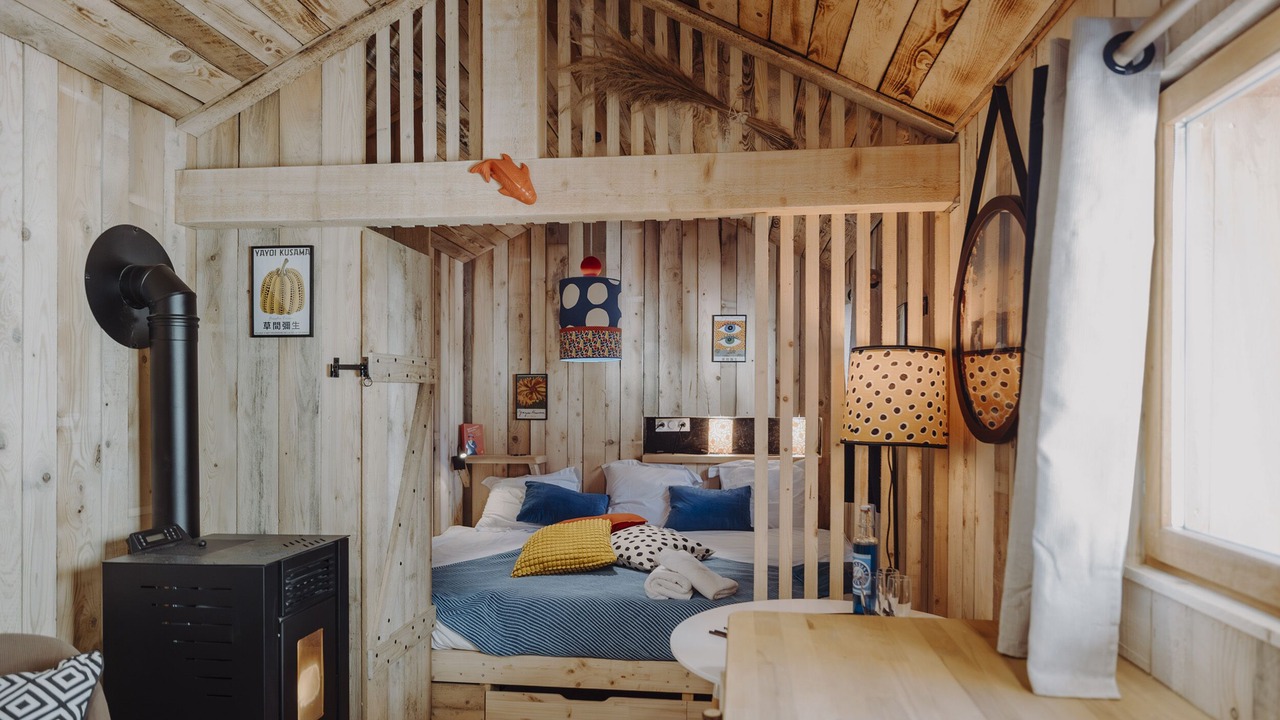 Photo of Bedroom in Gap
