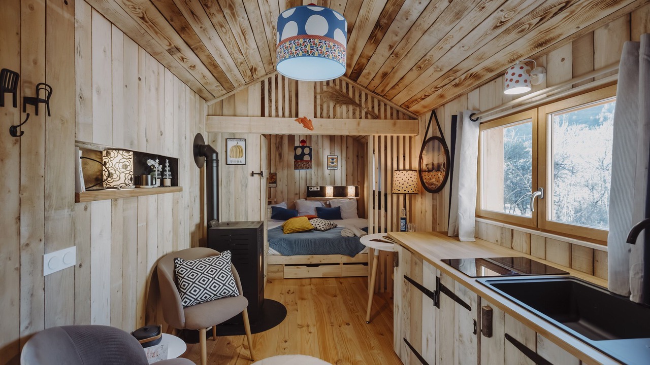 Photo of Bedroom in Gap