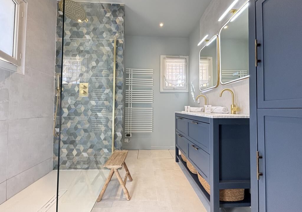 Photo of Bathroom in Valbonne