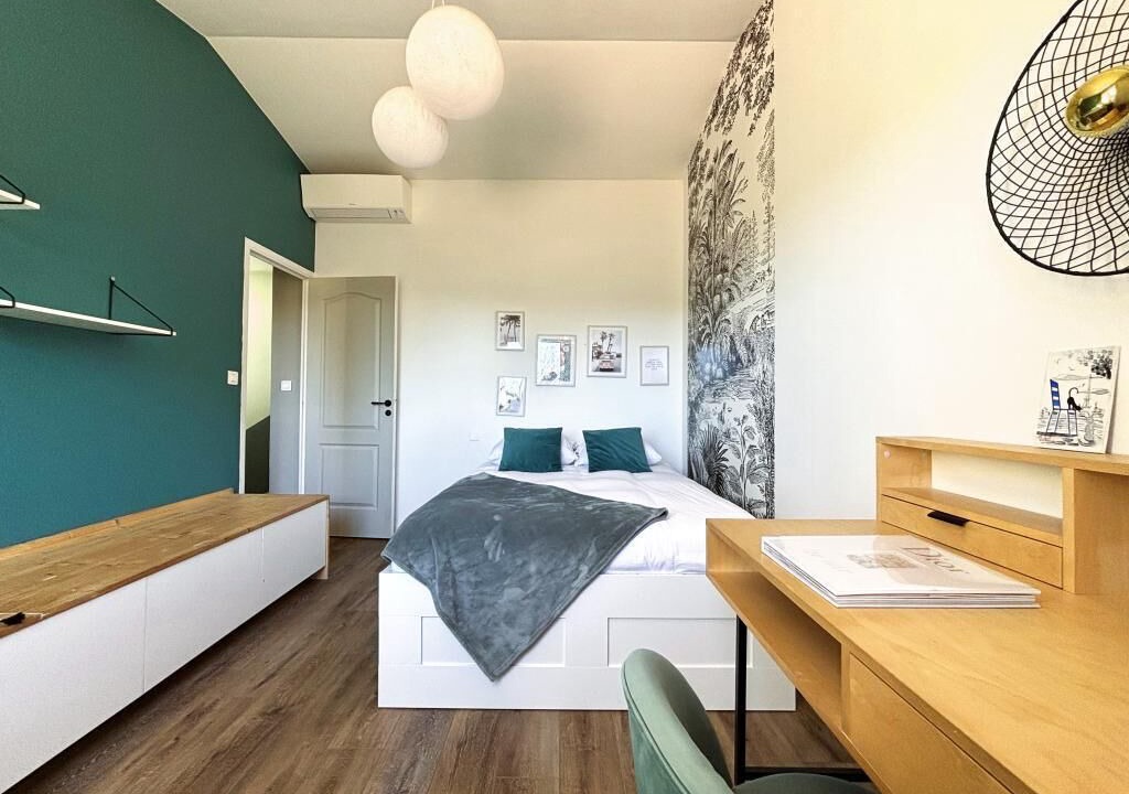 Photo of Bedroom in Valbonne