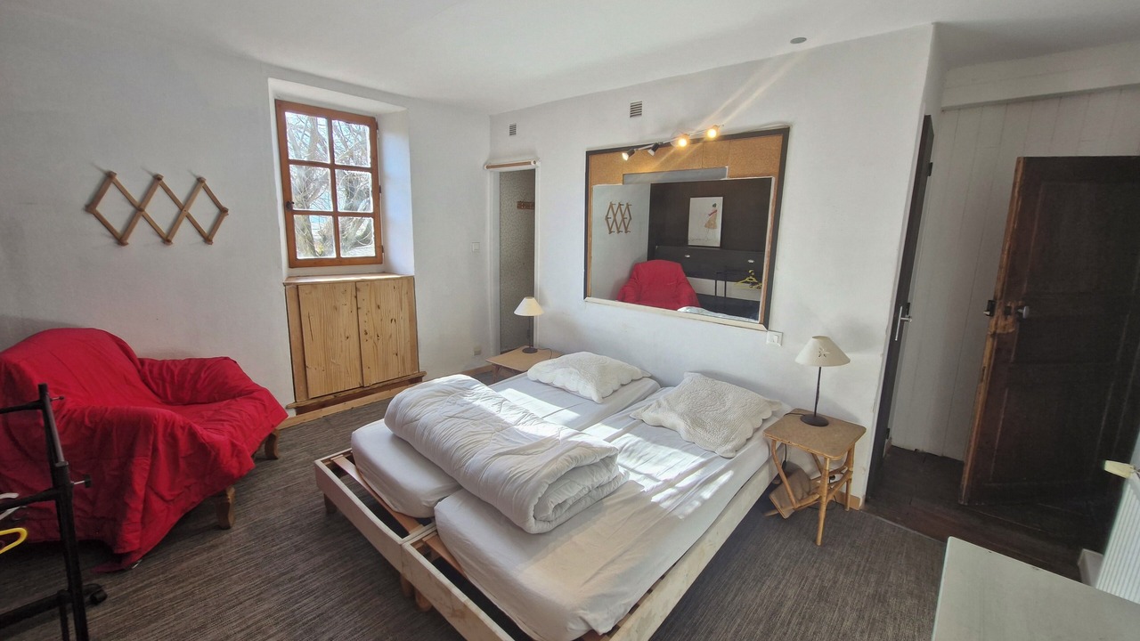 Photo of Bedroom in Faucon-de-Barcelonnette