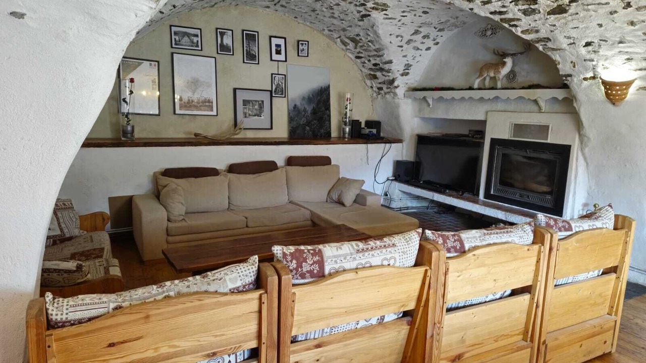 Photo of Livingroom in Faucon-de-Barcelonnette