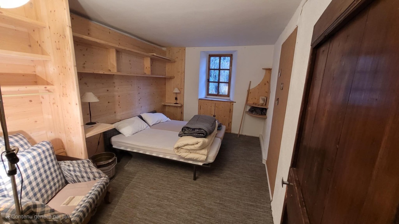 Photo of Bedroom in Faucon-de-Barcelonnette