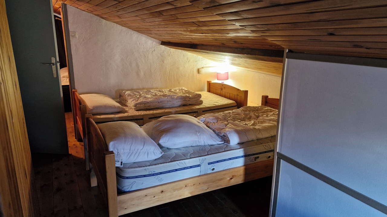 Photo of Bedroom in Faucon-de-Barcelonnette