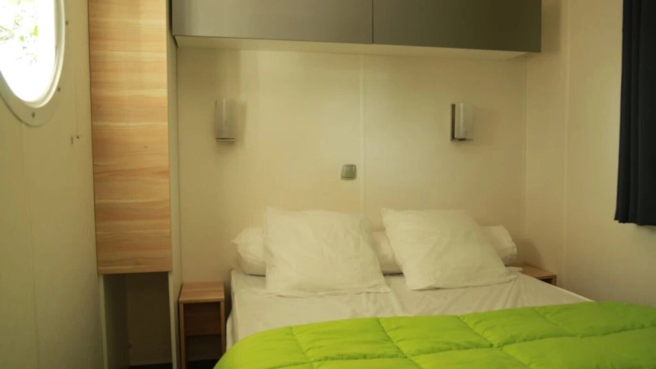 Photo of Bedroom in Villeneuve-les-Beziers