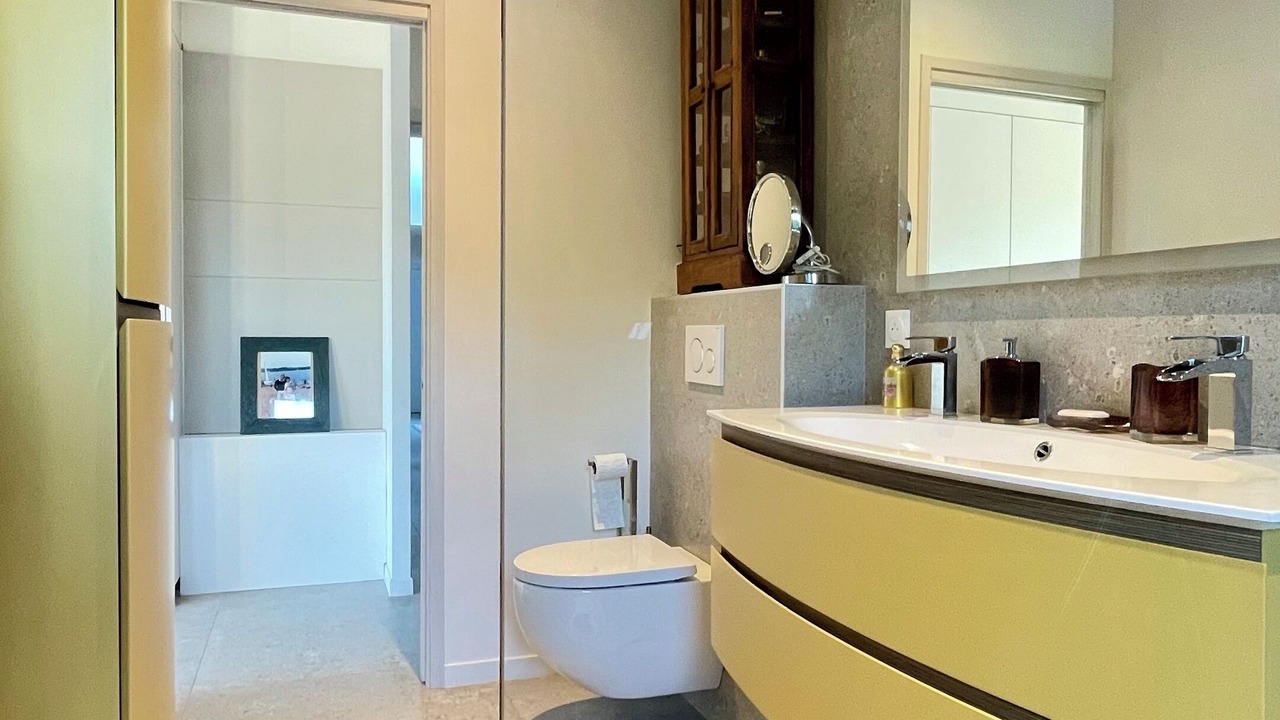 Photo of Bathroom in Lambesc