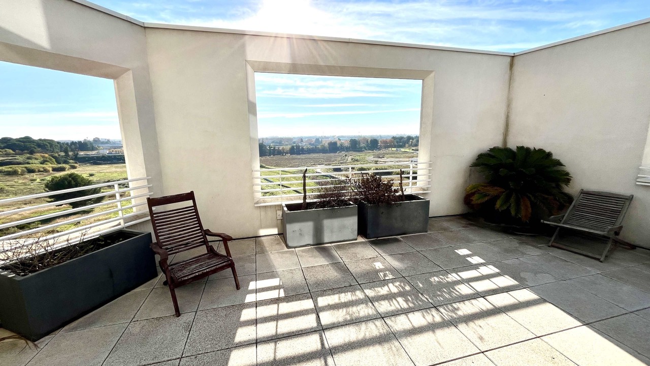 Photo of Patio Balcony in Port Marianne