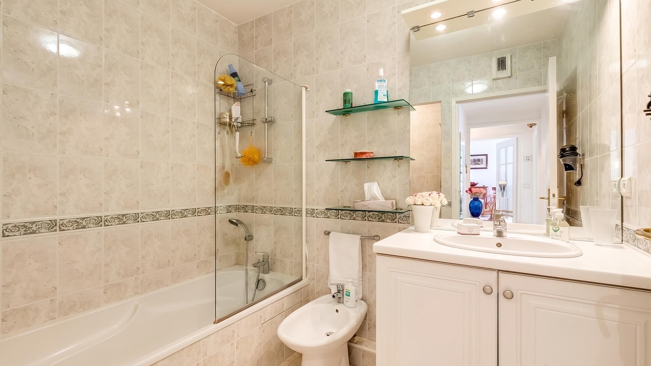 Photo of Bathroom in Menton