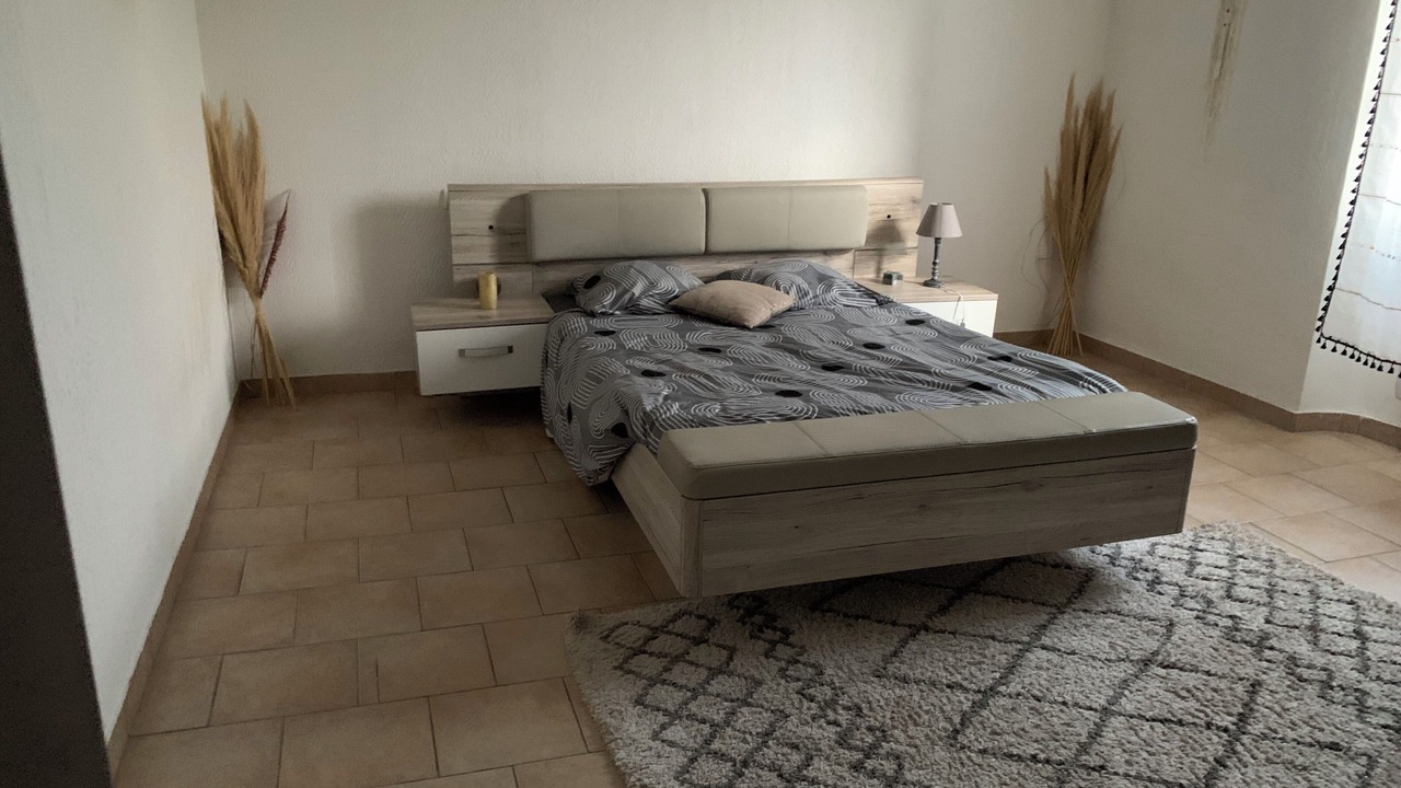 Photo of Bedroom in Peypin