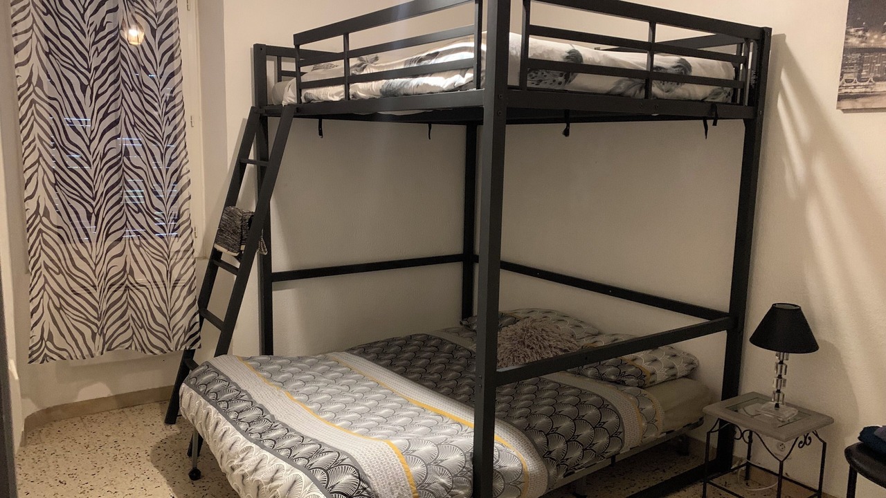 Photo of Bedroom in Peypin