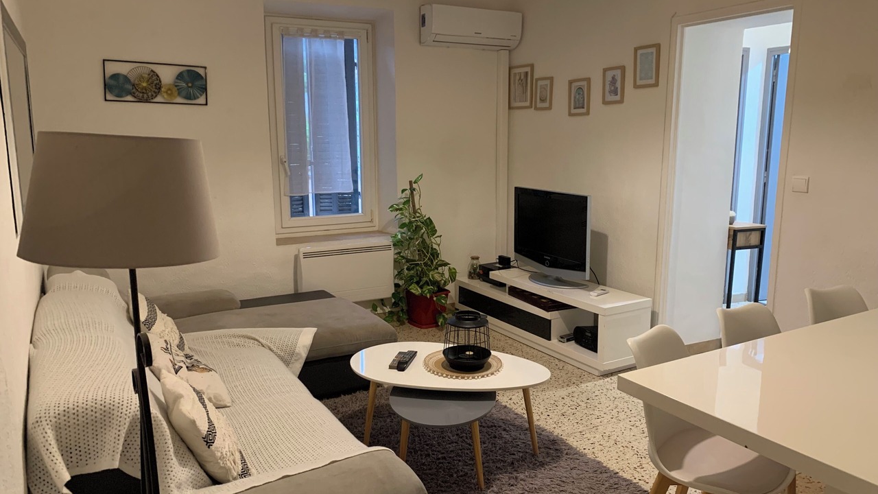 Photo of Livingroom in Peypin
