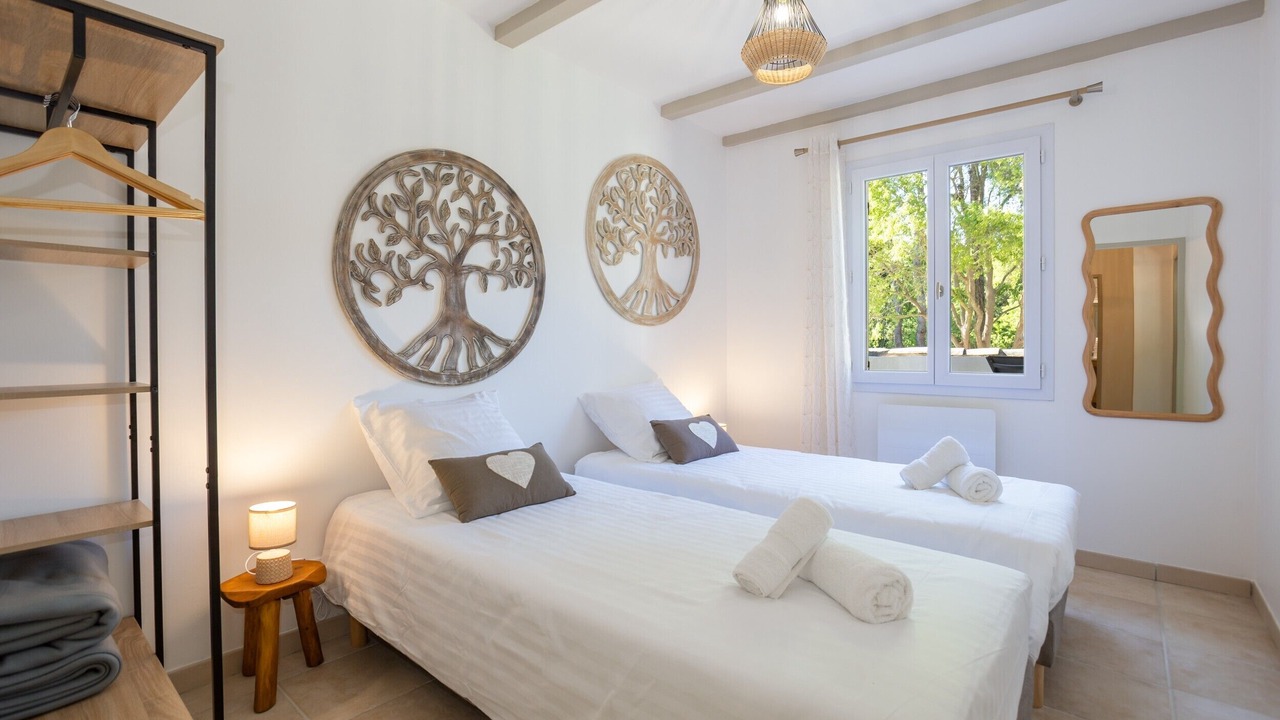 Photo of Bedroom in Eyguieres