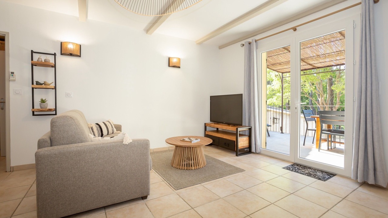 Photo of Livingroom in Eyguieres