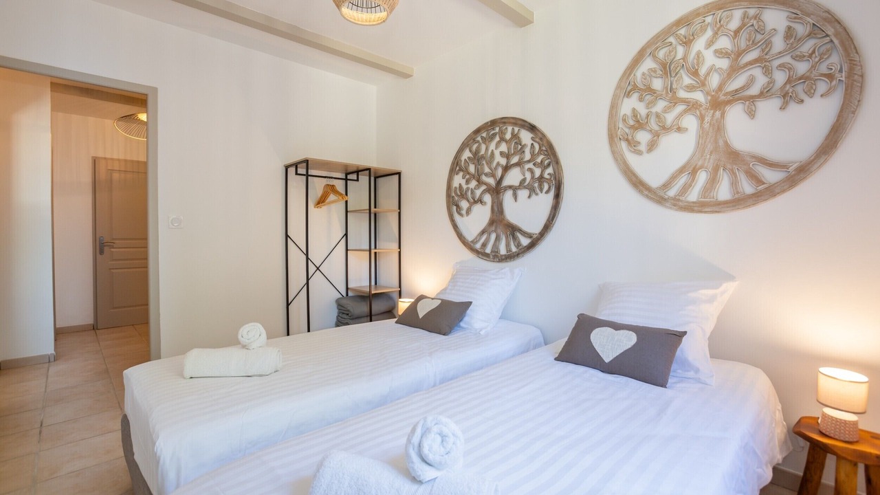 Photo of Bedroom in Eyguieres