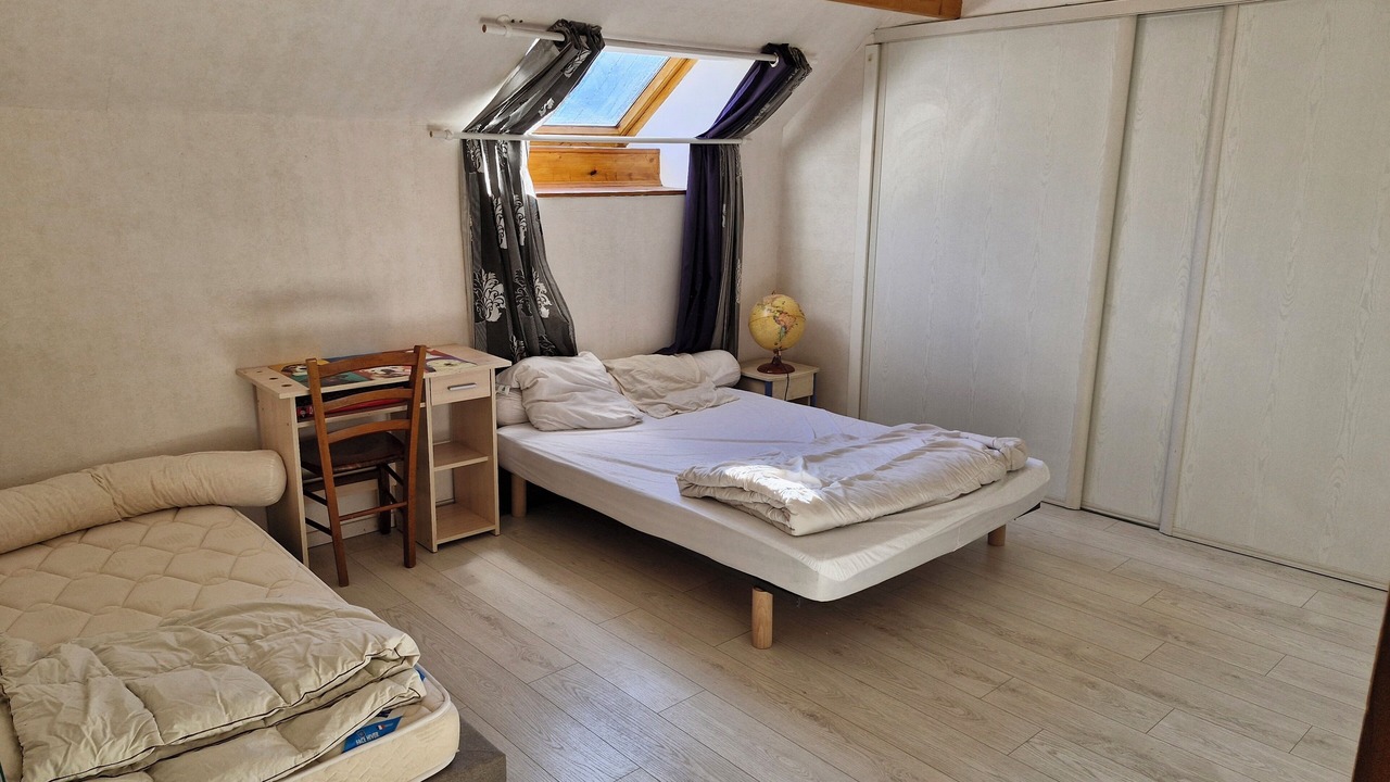 Photo of Bedroom in Faucon-de-Barcelonnette